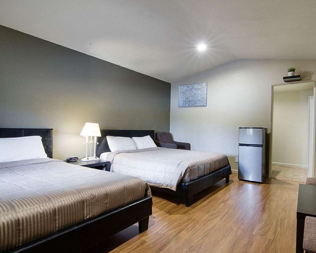 Rodeway Inn Flagstaff East Route 66 Δωμάτιο φωτογραφία